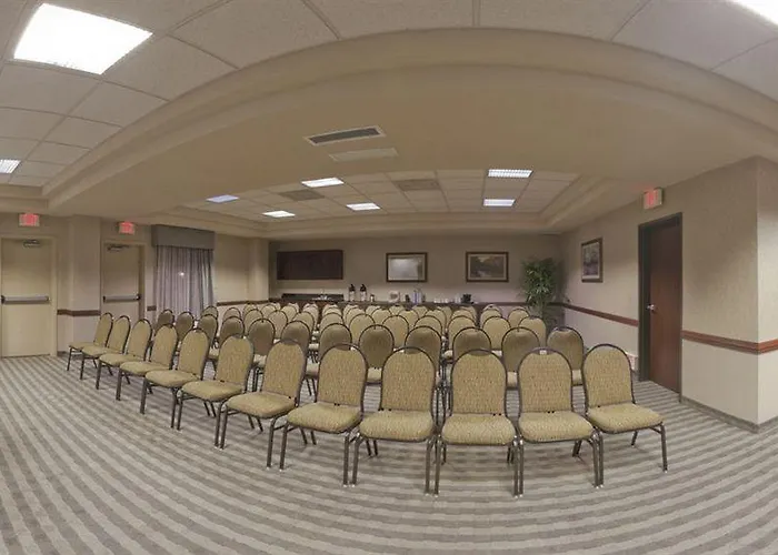 Hotel Express & - Austin - By Ihg 3*
