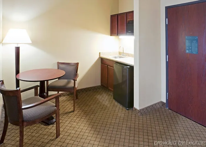 Express & - Austin - By Ihg