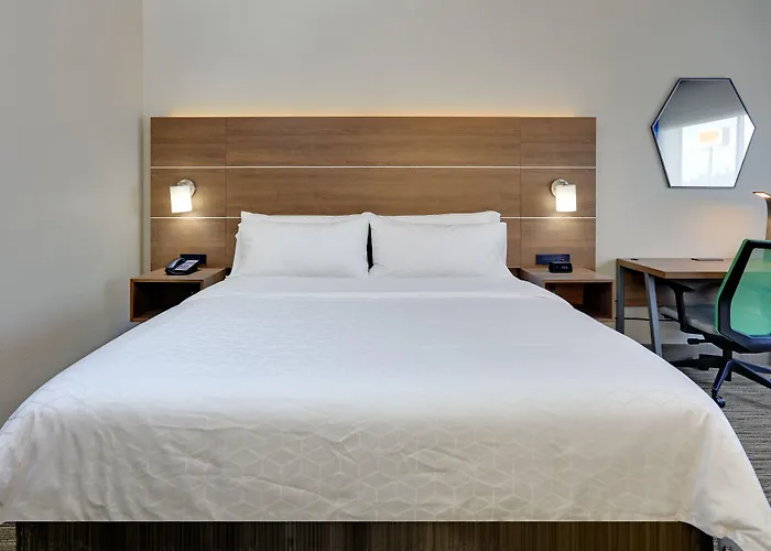 Hotel Express & - Austin - By Ihg