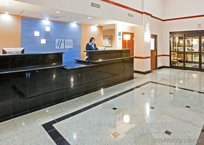 Hotel Express & - Austin - By Ihg