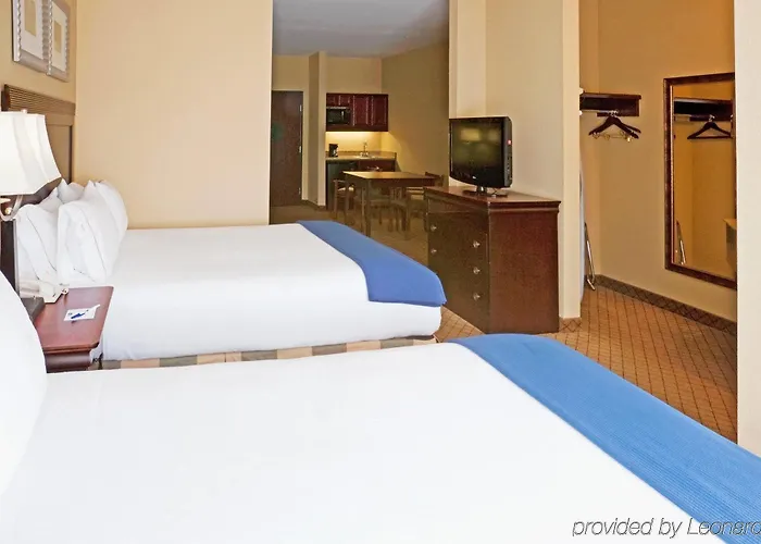 Express & - Austin - By Ihg Hotel Round Rock